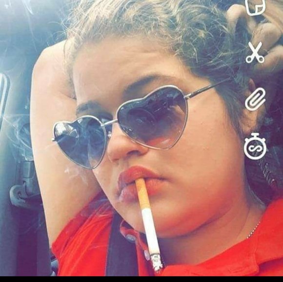 Meet your Posher, Ashley - Picture 1 of 7